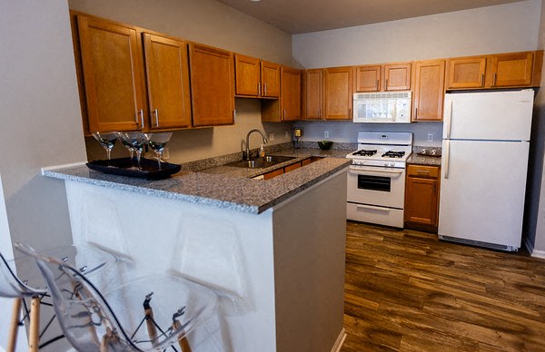 Prairie Point Apartments Image 5