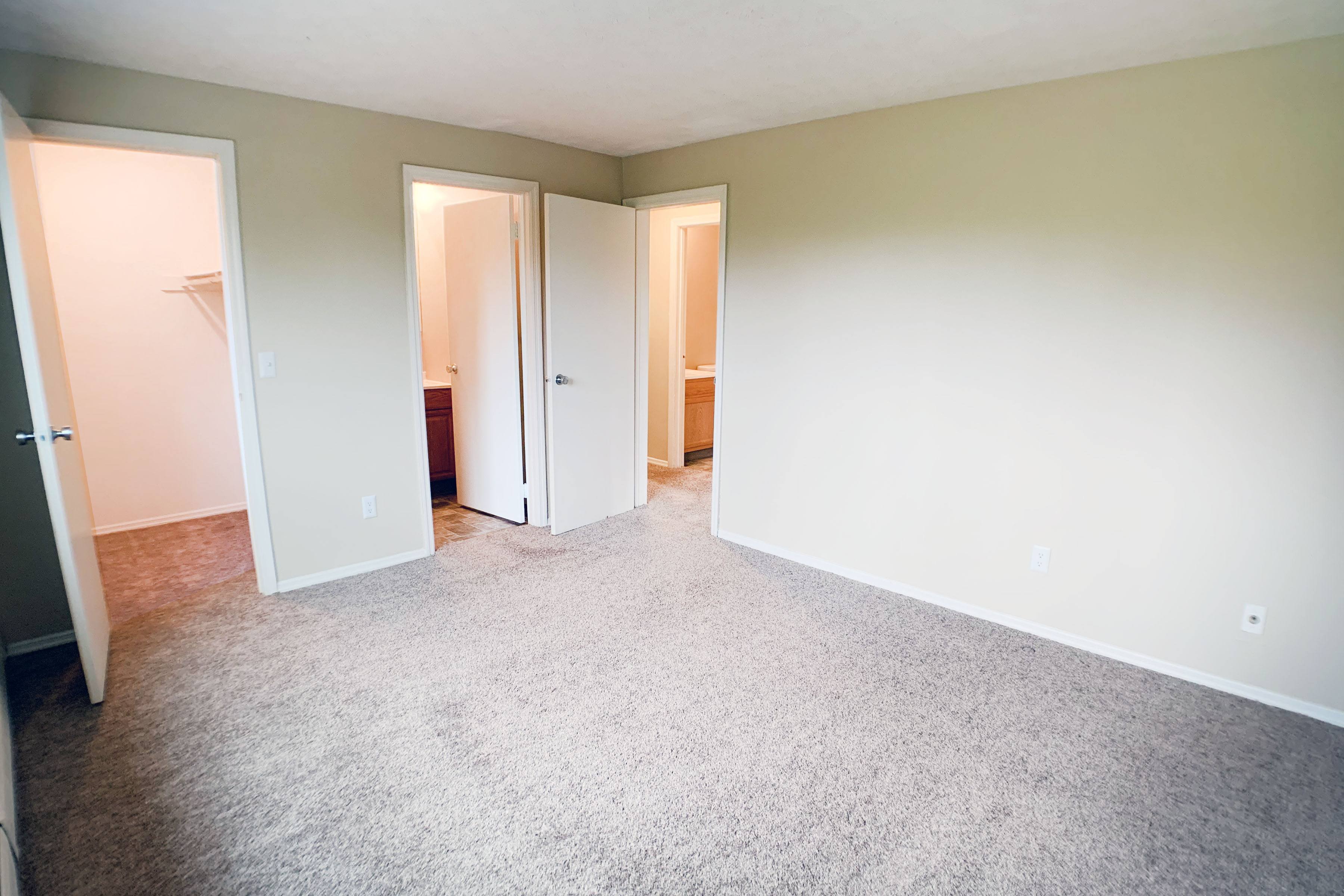 Summit East - A Senior Community Image 1