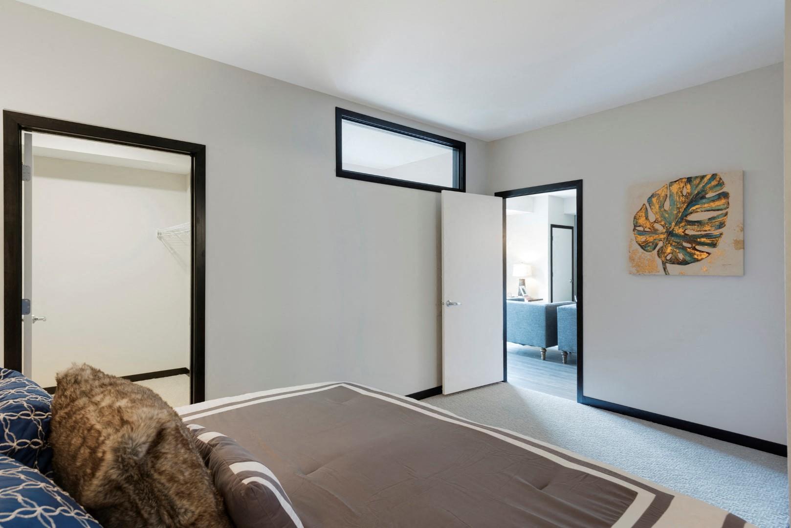 The Shoreham Apartments Image 106