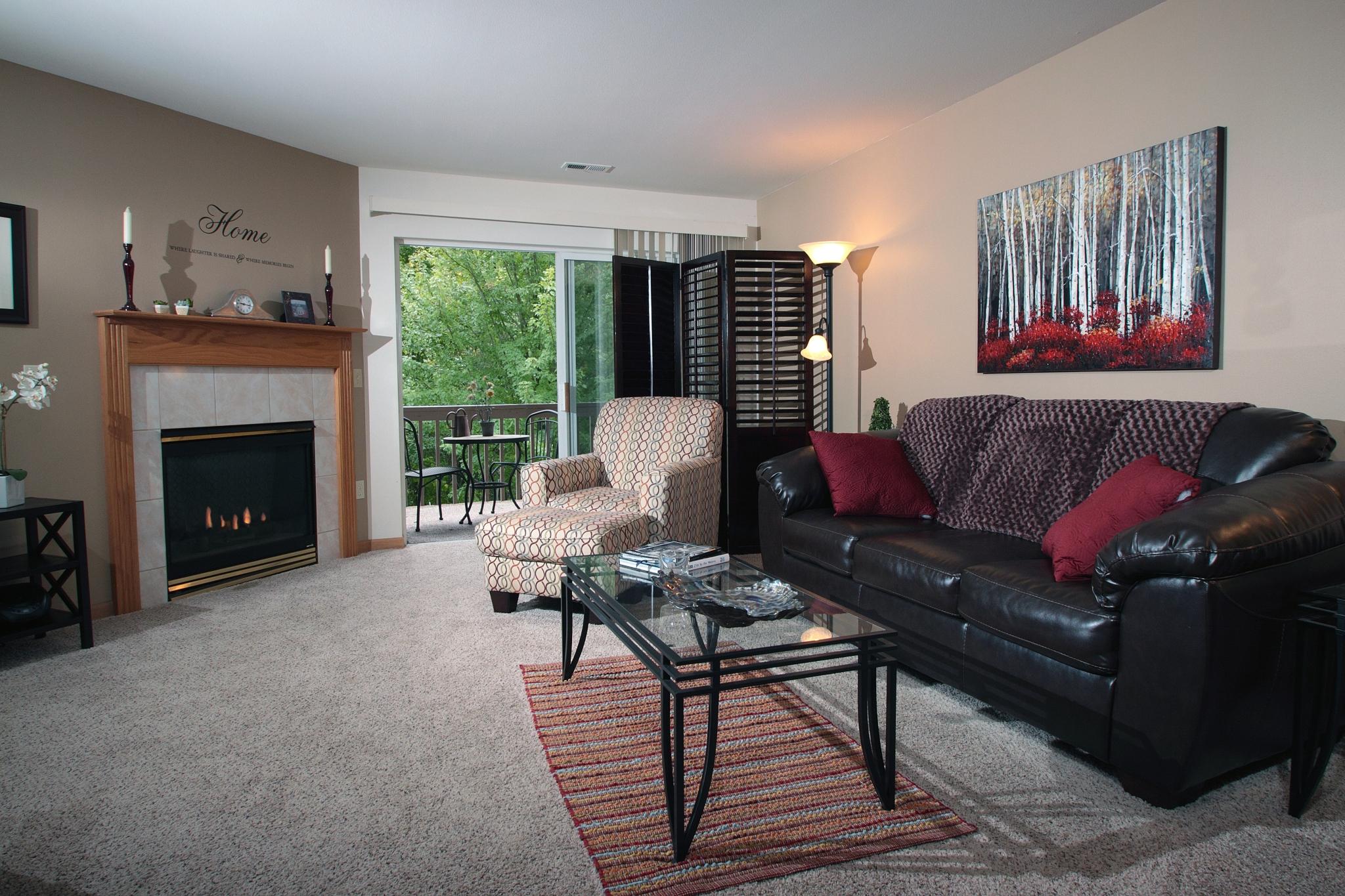 Saddle Brook Apartments Image 12