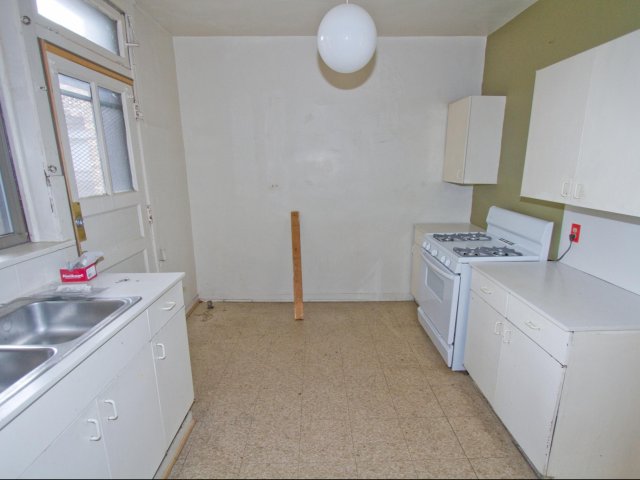 5339-5345 S Woodlawn Avenue Image 5