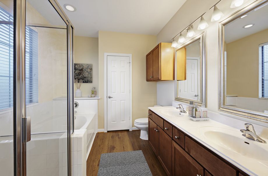 Camden Whispering Oaks Image 13