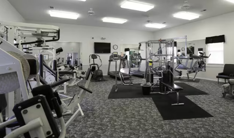 Hunters Manor Image 4