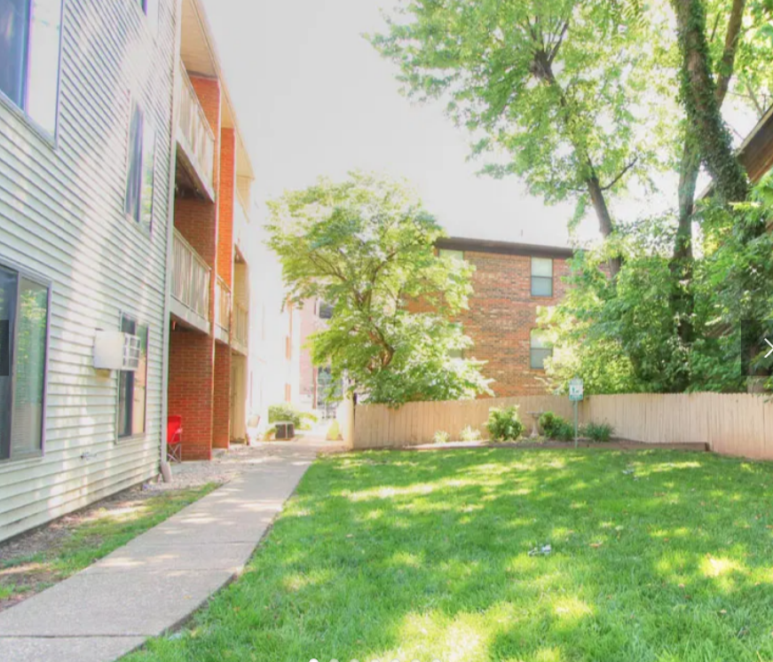 Limestone Square Image 1