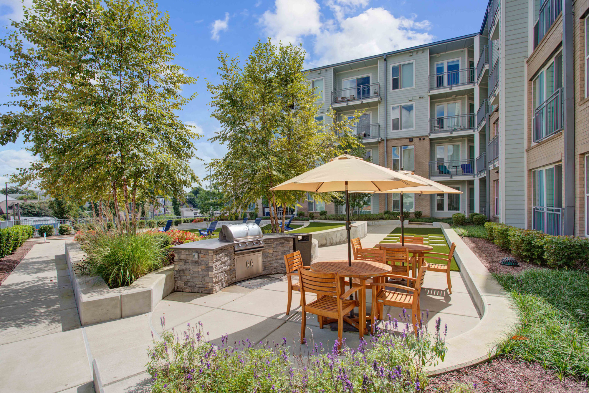 IMT 8 South Image 24