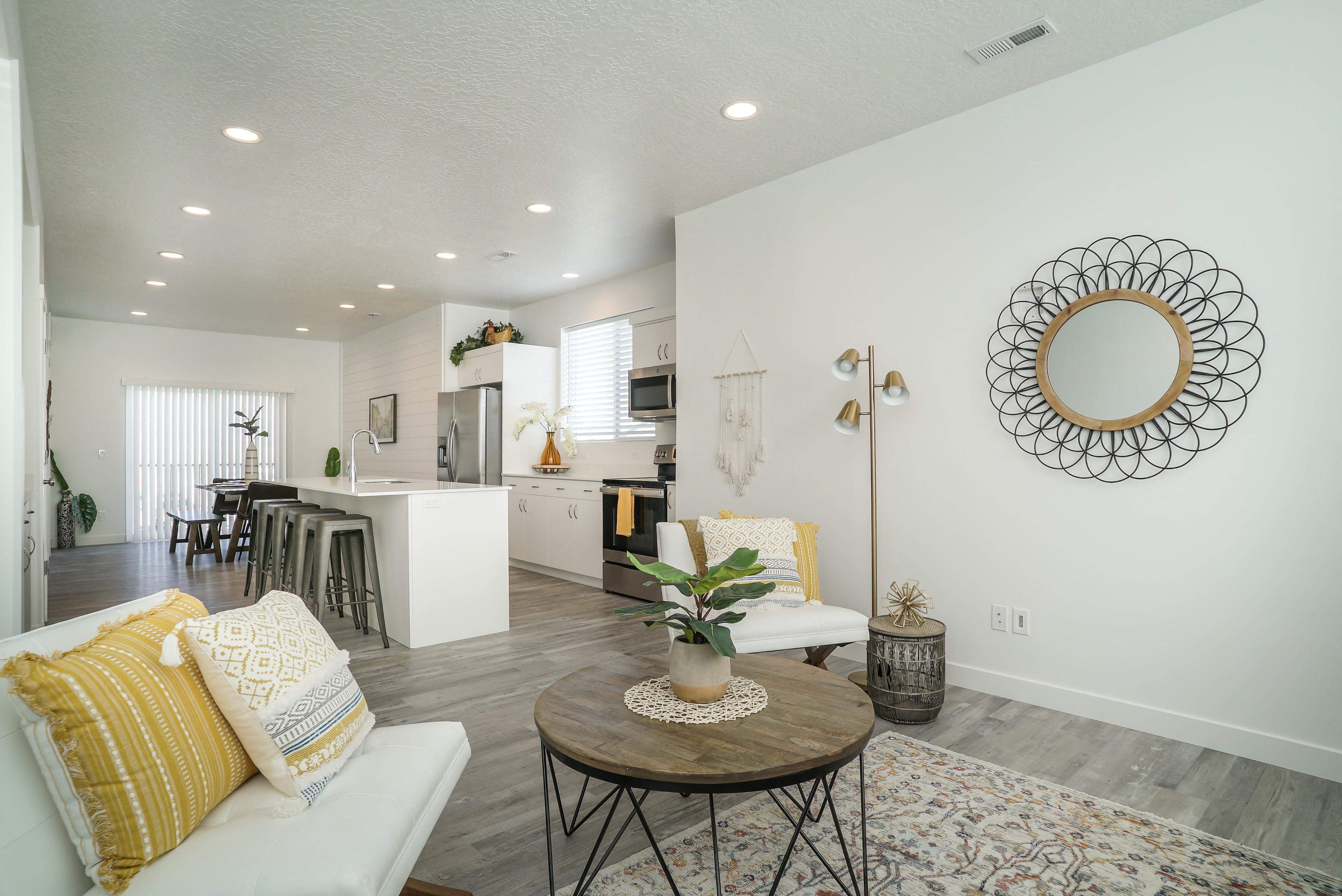 Riverwalk Townhomes Image 8