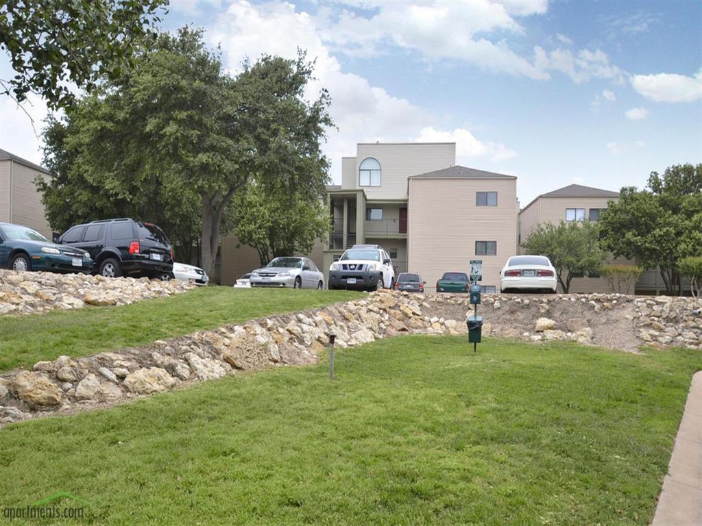 Mylo Apartments Image 18