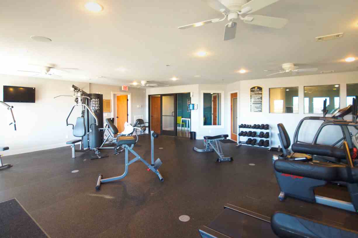 Views of Brentwood Image 9