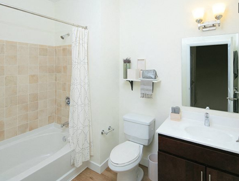 Brigham Square Image 6