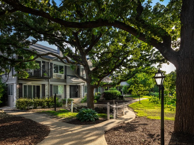 Yorktown Apartments Image 12