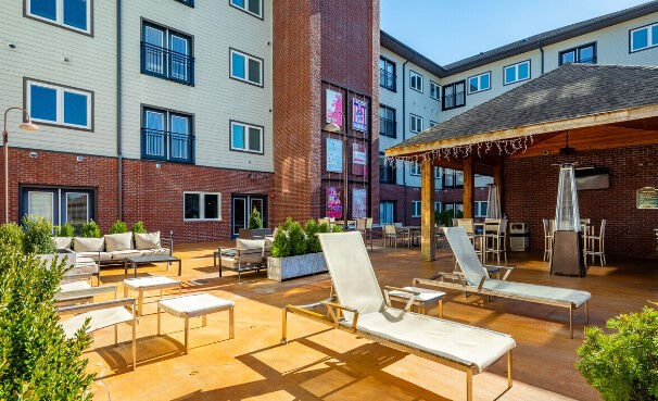 Village Green Hills Image 5