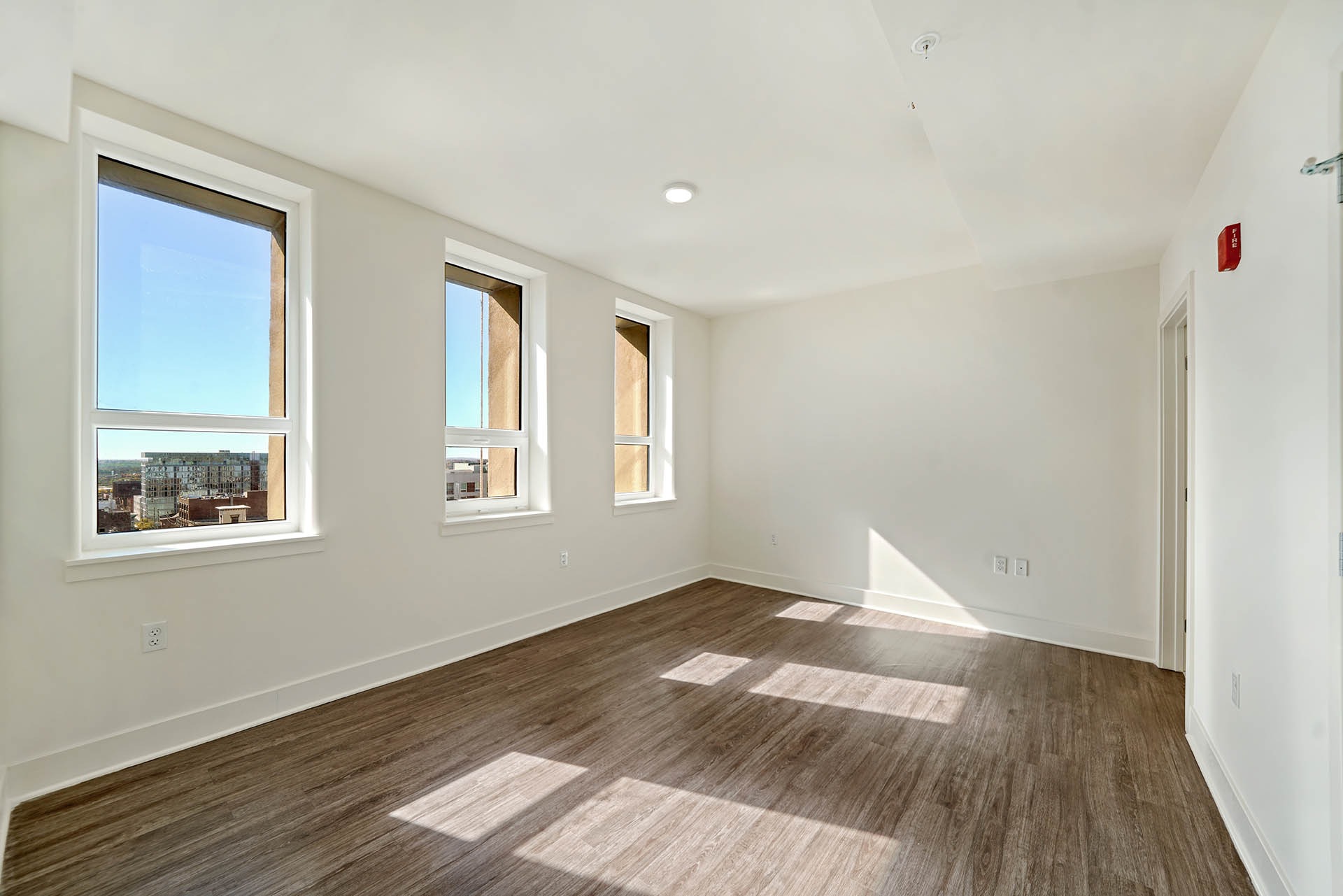 901 Market Tower Image 7