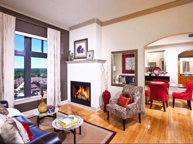 4550 Cherry Creek Image 15
