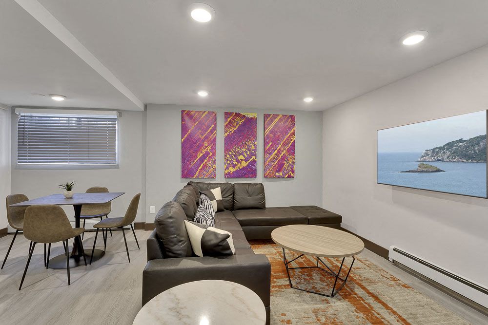 1430 Humboldt Image 18