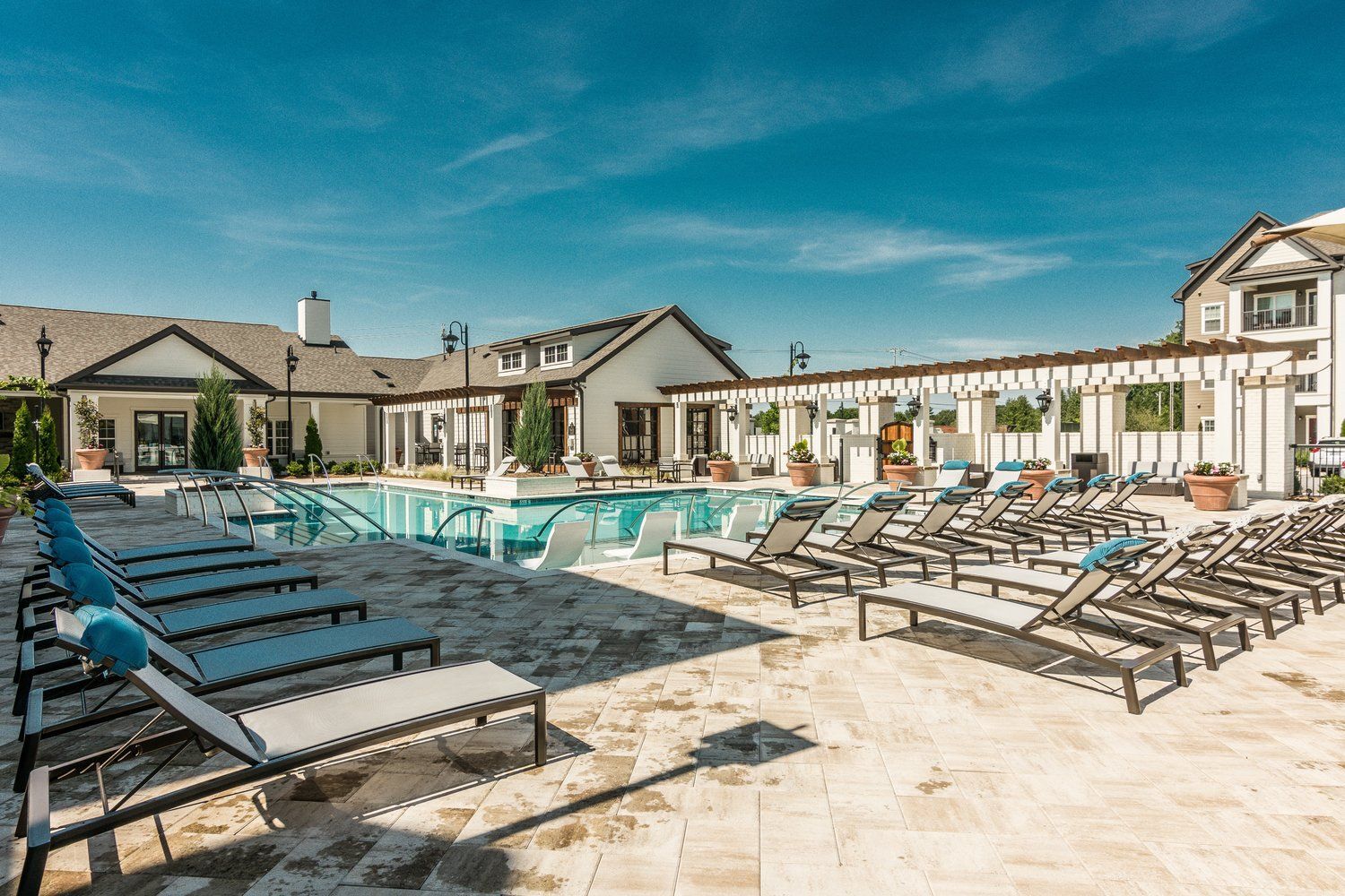 Springfield Apartments Image 1