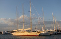 NAVSTA Newport Homes  Image 4