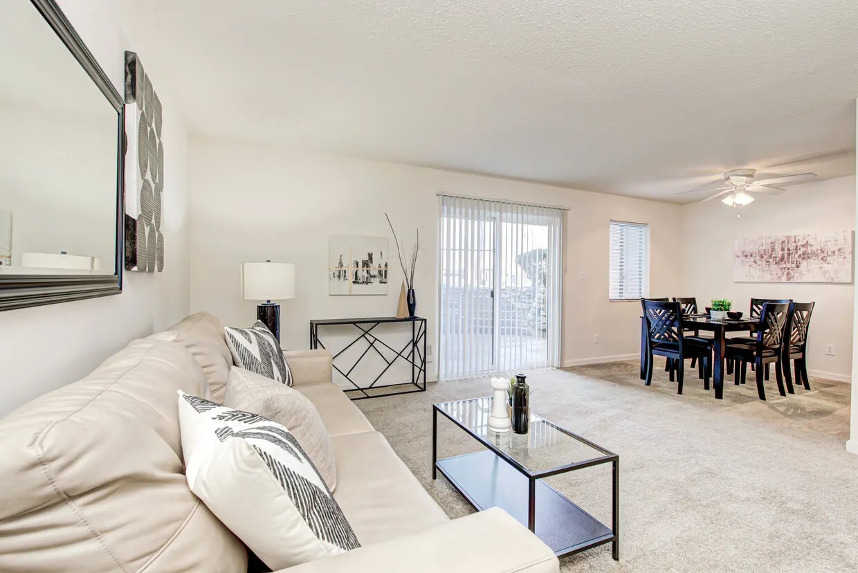 Chateau in the Woods Image 11