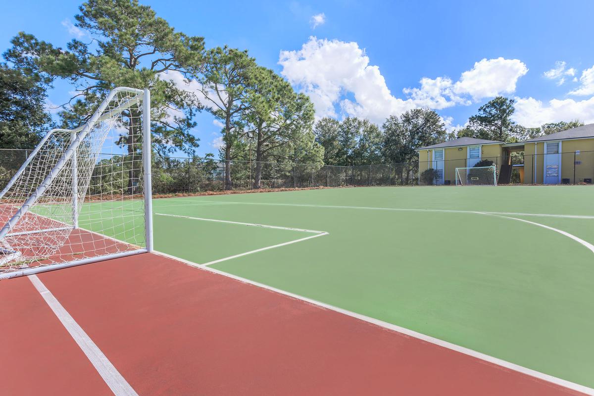 Riverview Apartments Image 4