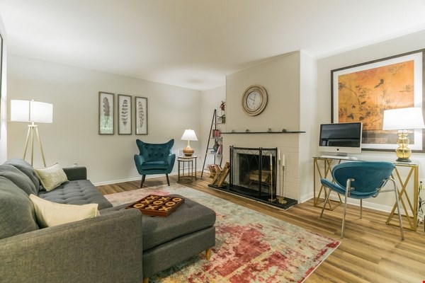 Ramblewood Village Image 18