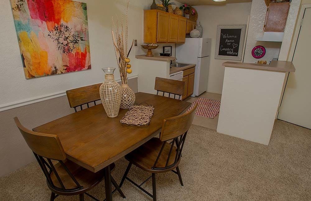 Country Hollow Image 8