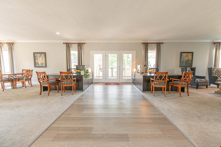 Waterford Manors Image 41