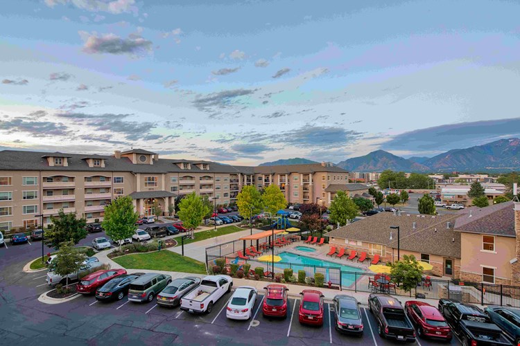 Meadowbrook Station Apartments Image 26