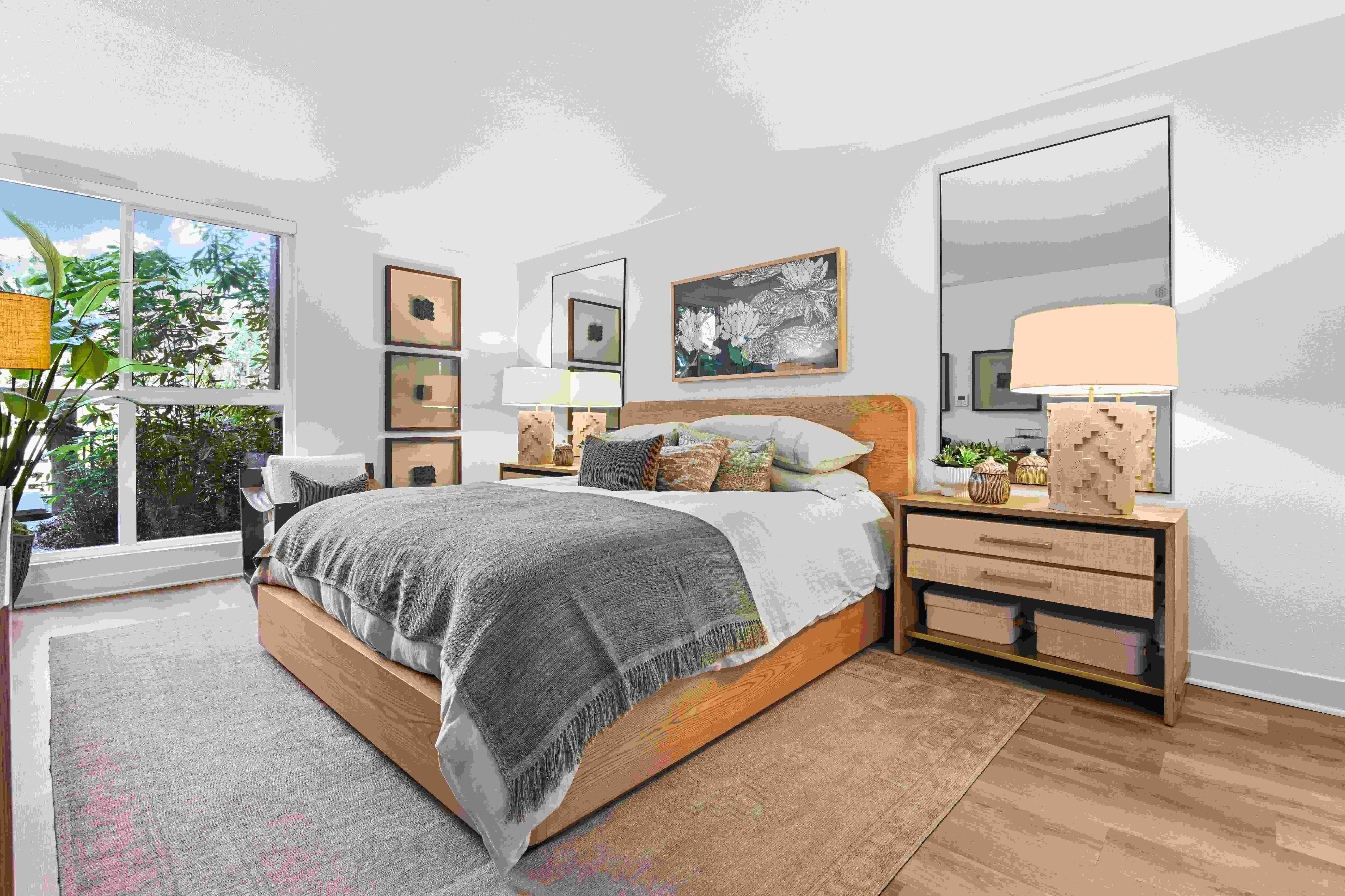 Mariners Village Image 4