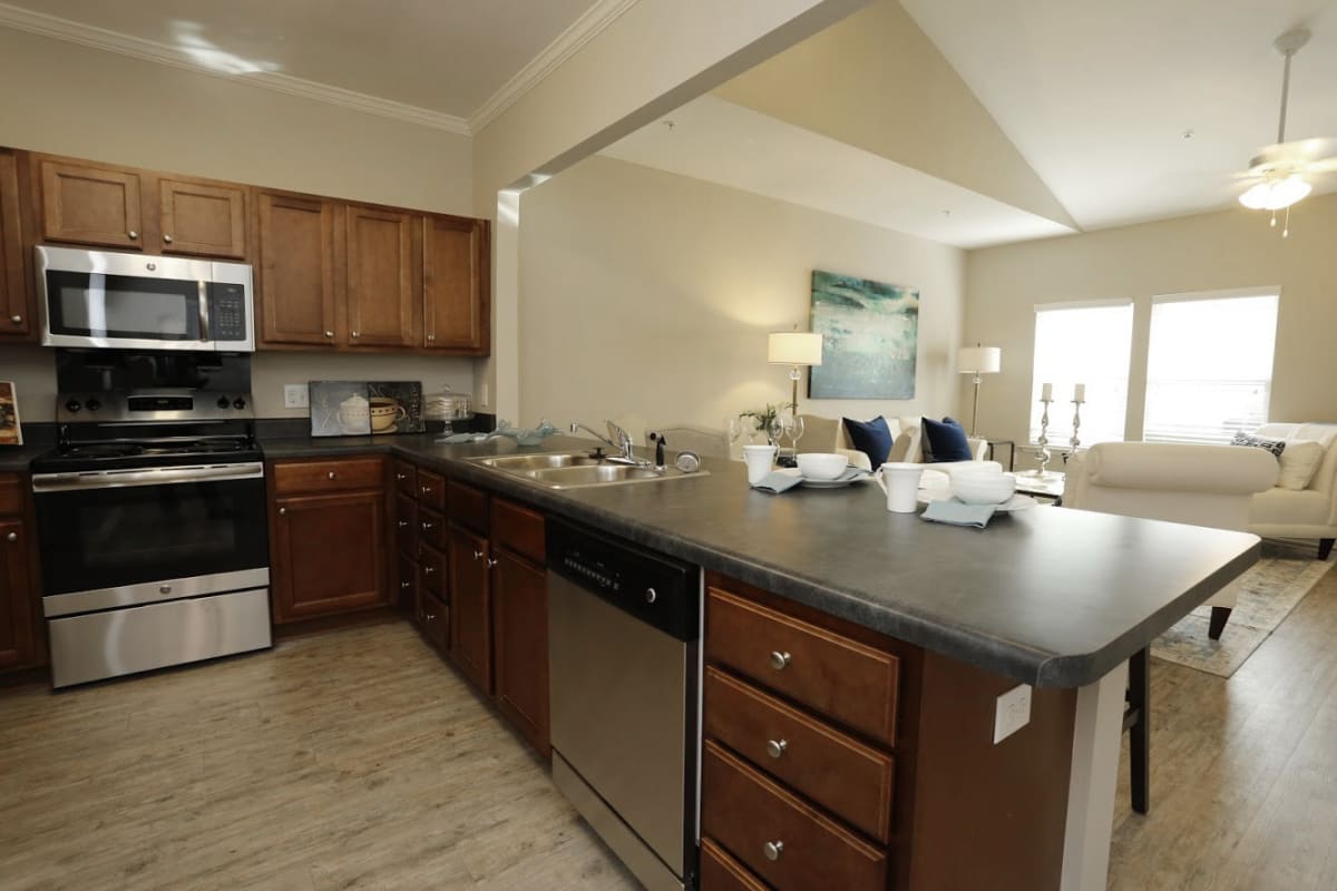 Palladian at Daphne Image 7