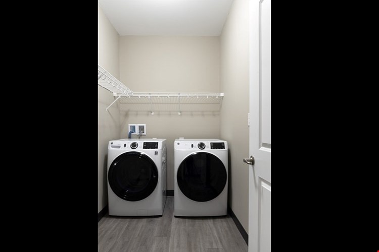 The Oasis at Hartman Lakes - 55+ COMMUNITY Image 12