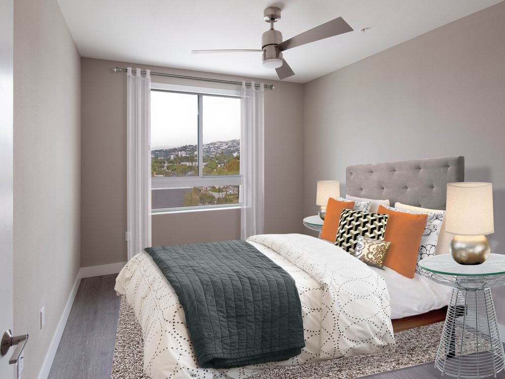 Signature Collection Home Bedroom