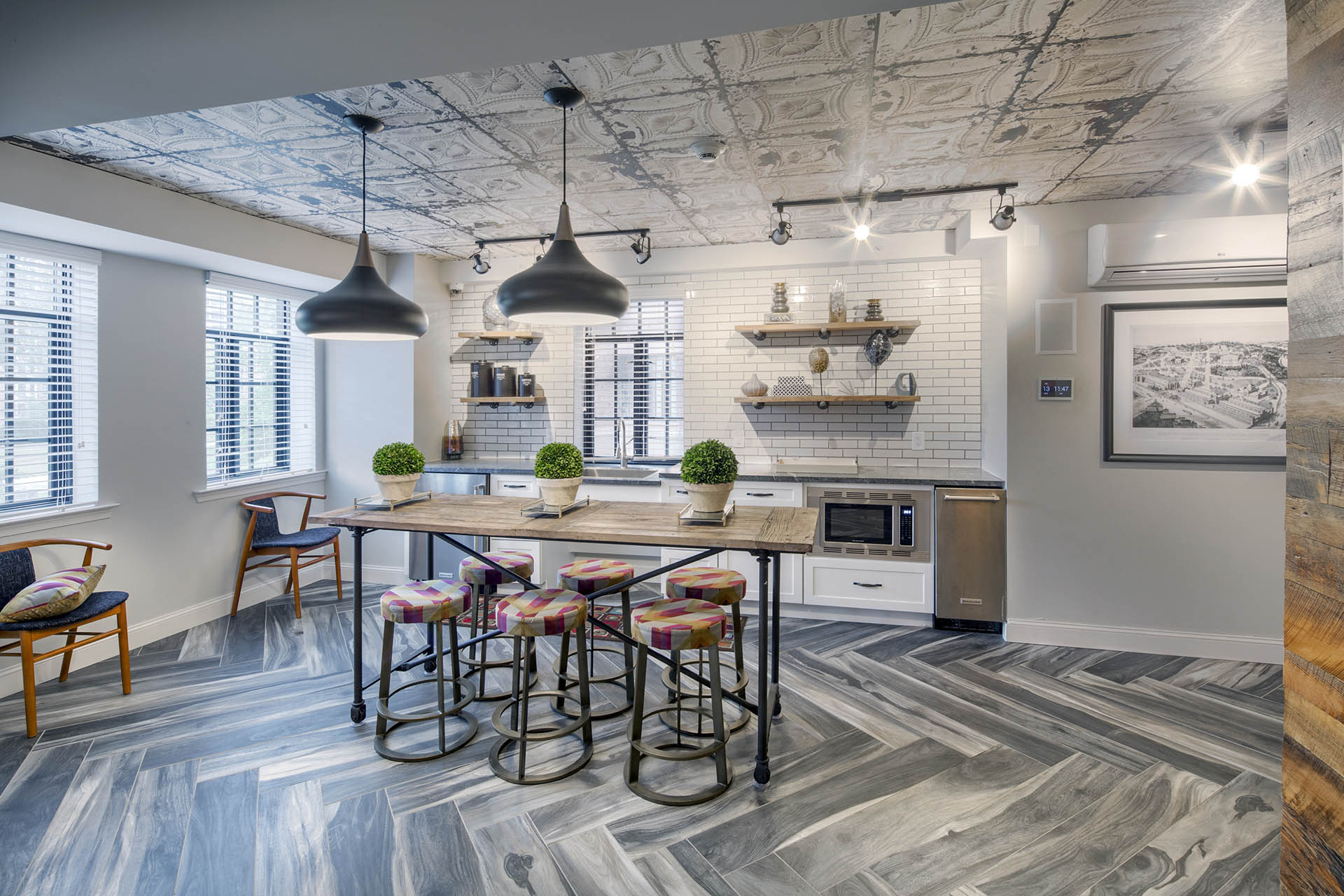 Alden Park Luxury Apartments Image 2