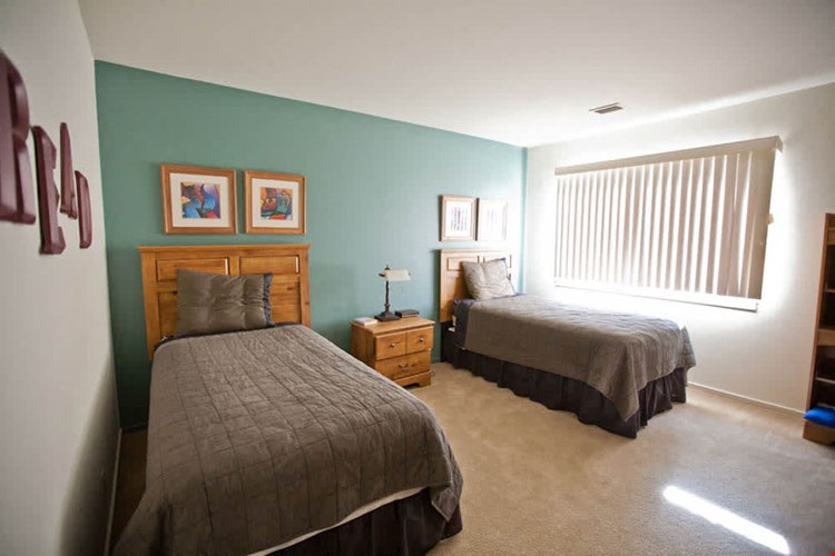 Harbor Pointe Image 8