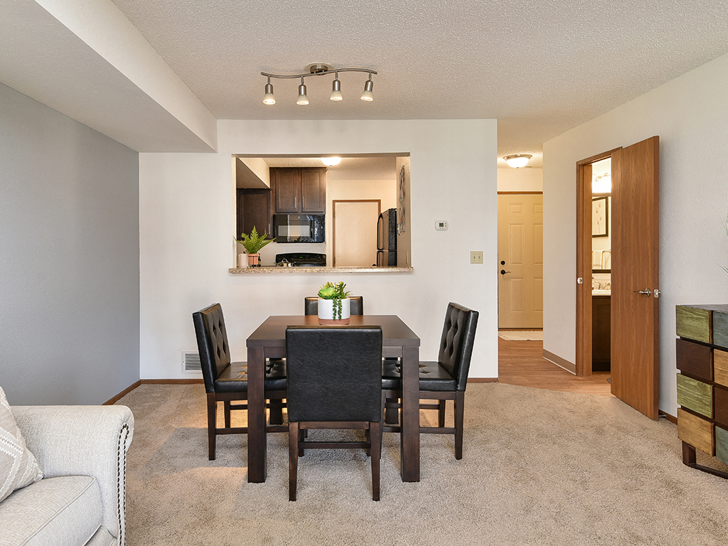 Bass Lake Hills Townhomes Image 7