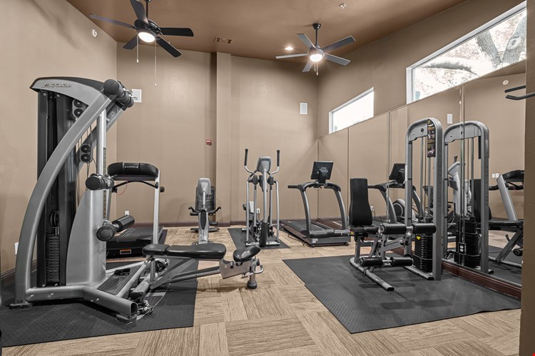 Larkin Apartment Homes Image 64