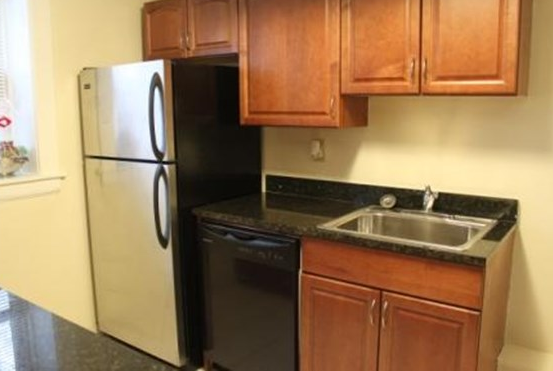 2815 Euclid Heights Image 8