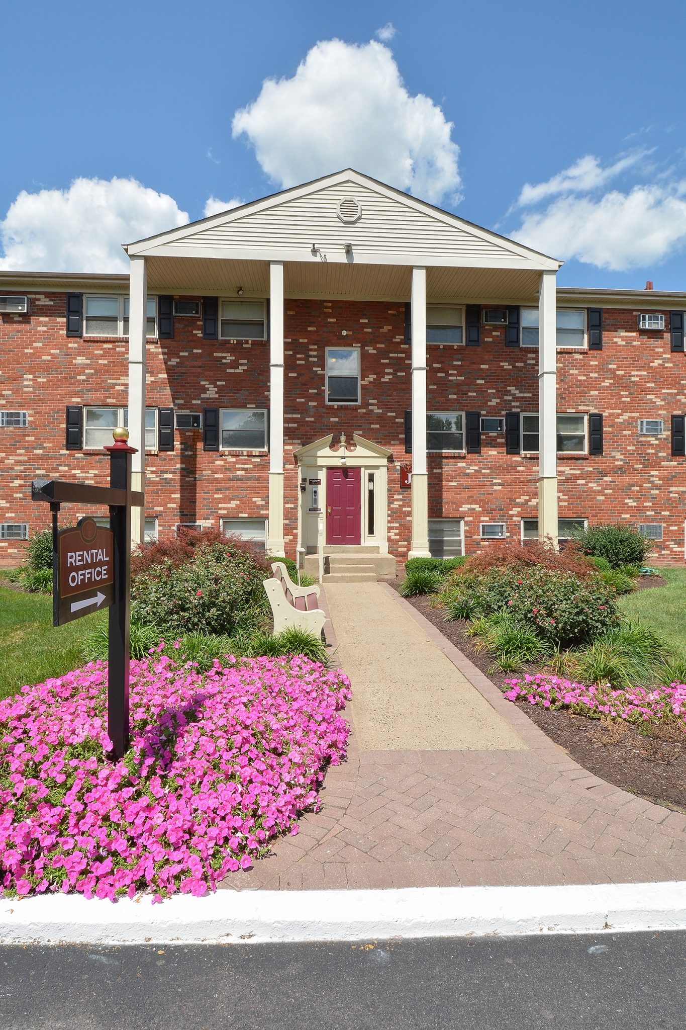 Leasing and Management Office