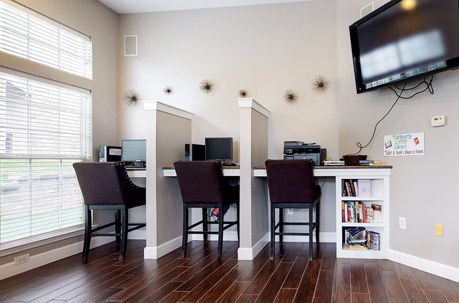 Turnberry Place Apartments Image 15