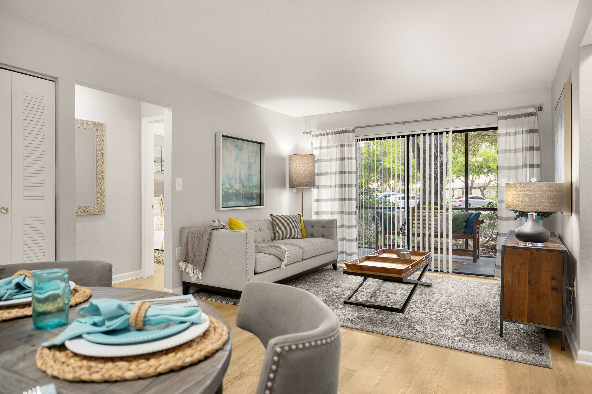 Emerald Palms Apartment Image 10