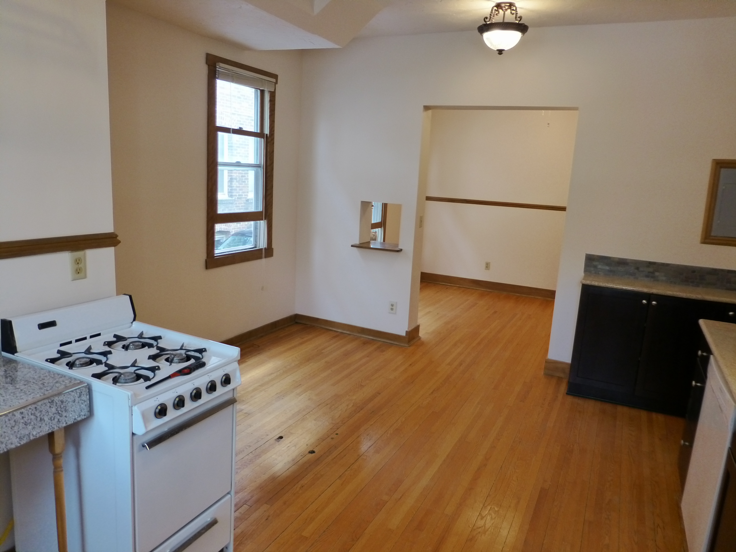 1913 and 1917 Emerson Image 7