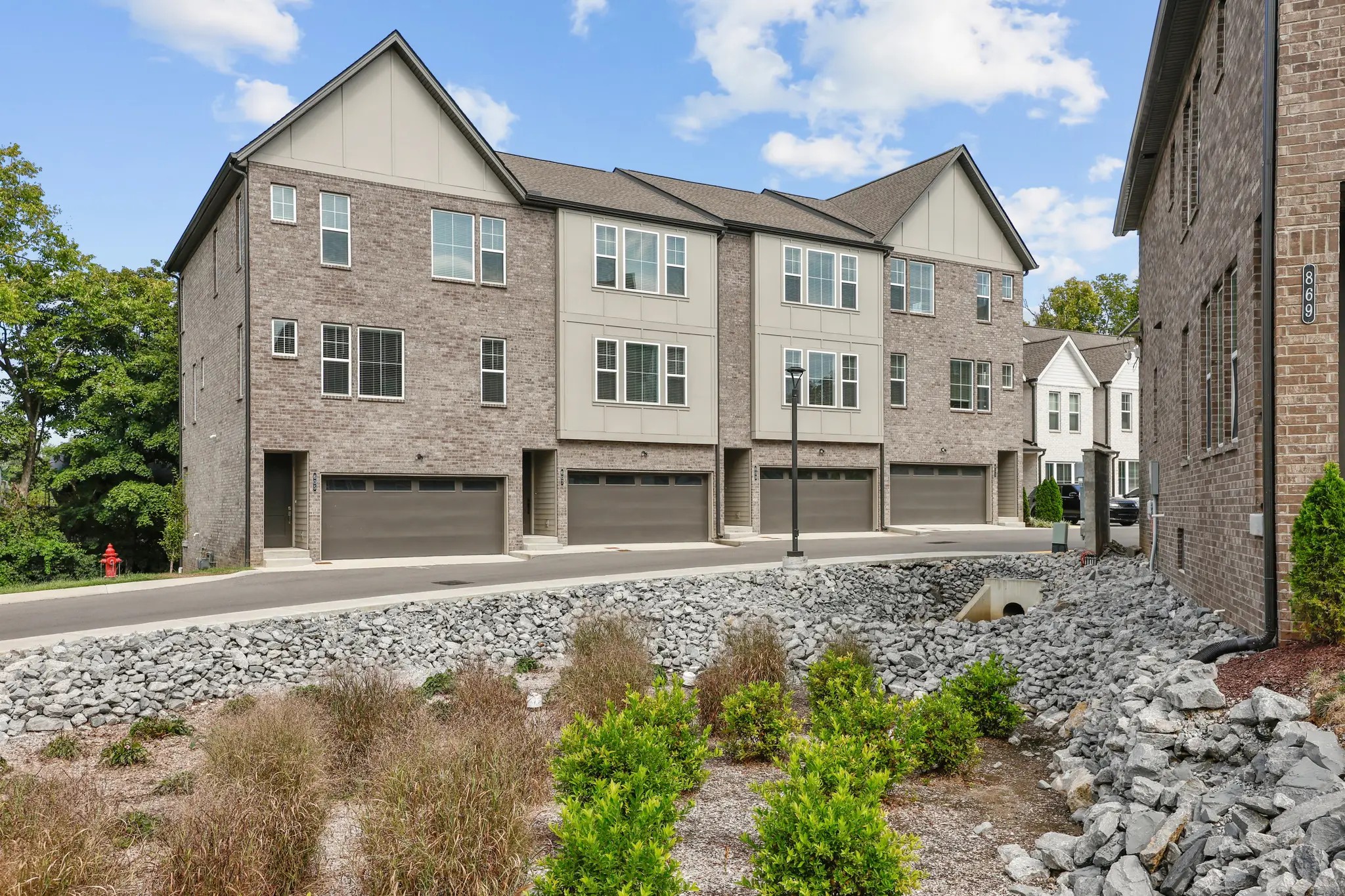 Porchlight East Hill Image 2