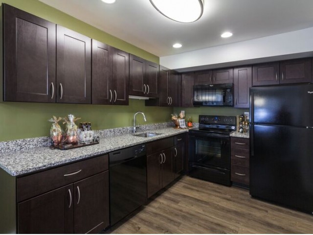 Regency Woods Image 4