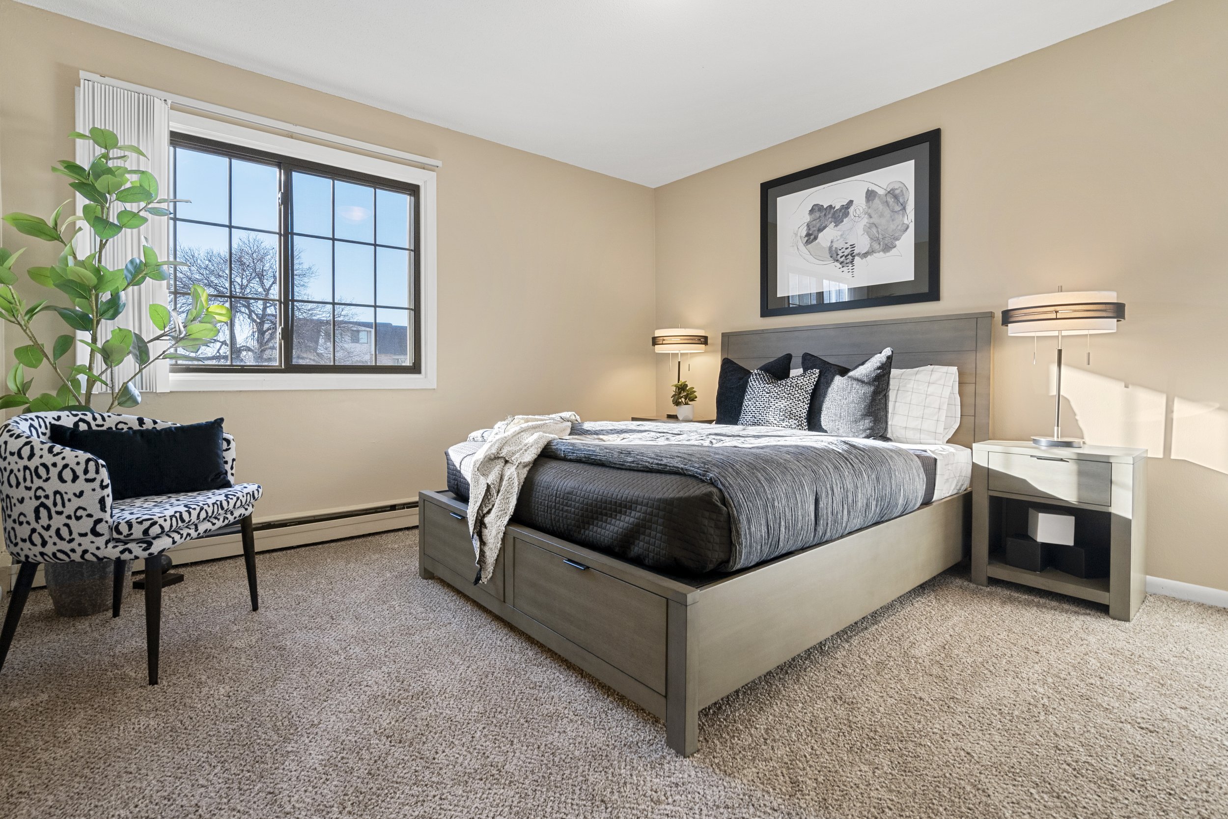 Melrose Gates Image 10