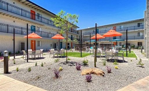 Icon on Central Image 7