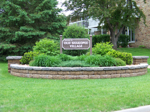 Old Shakopee Village Image 1