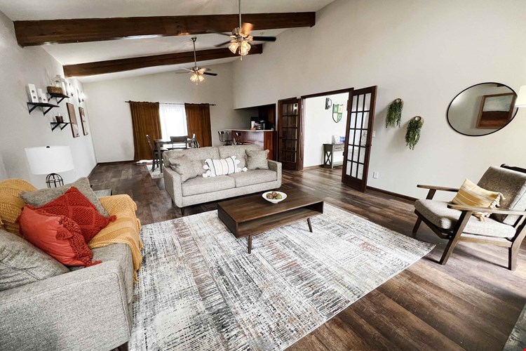 Crown Ridge Apartments Image 12