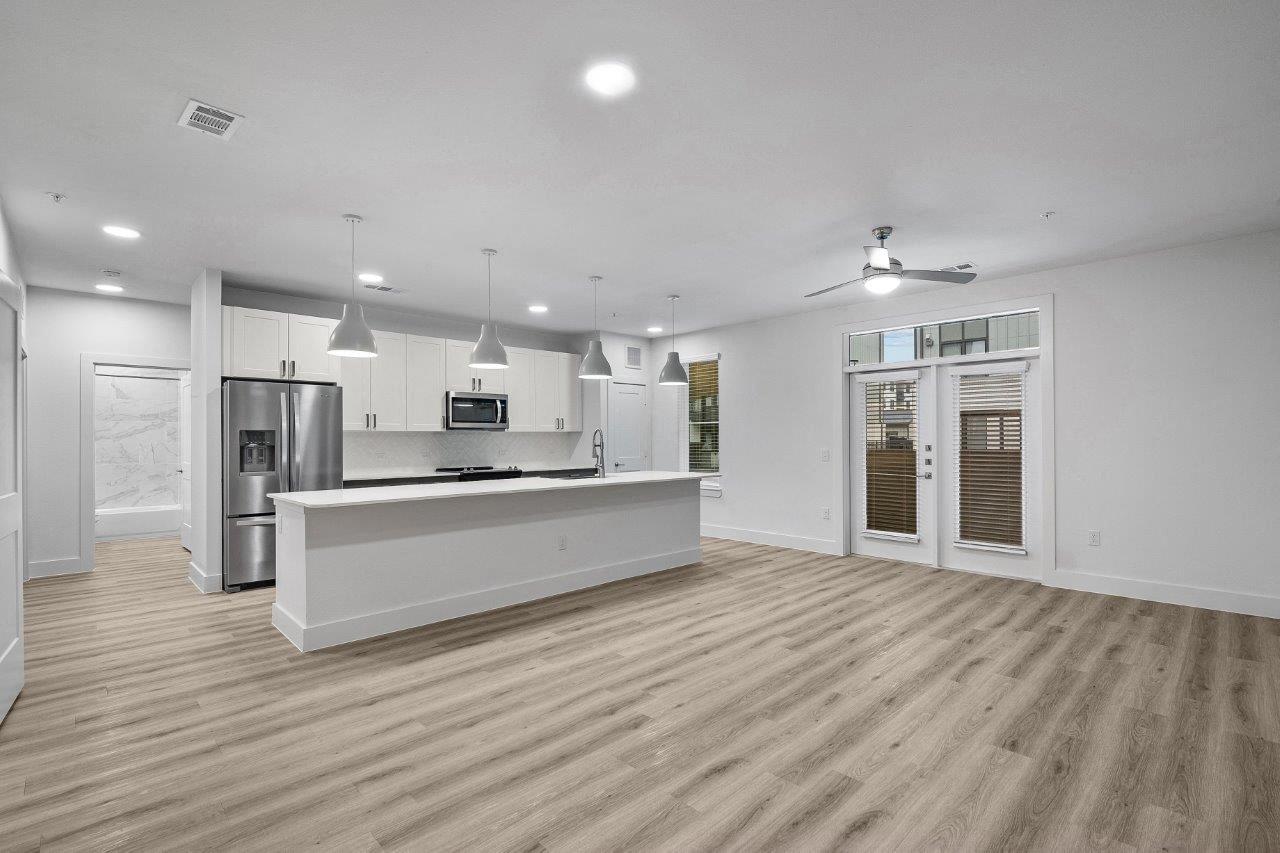 Lenox Katy Crossing Image 20