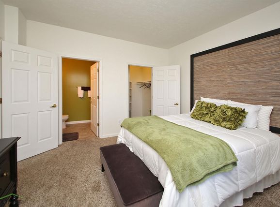 Brownsburg Crossing Image 7