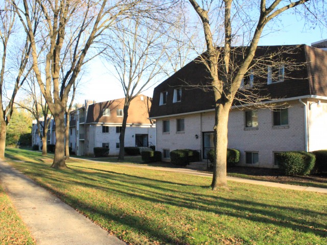 Caln East Apartments Image 3