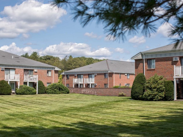 Princeton Green Exterior