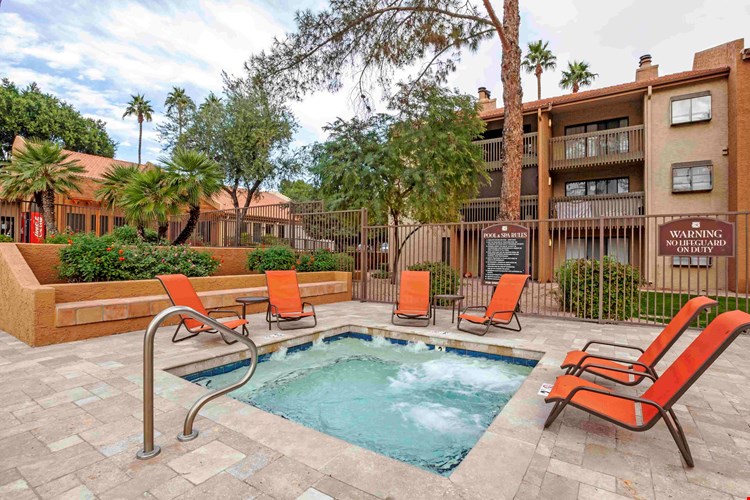 Renaissance Apartment Homes Image 3